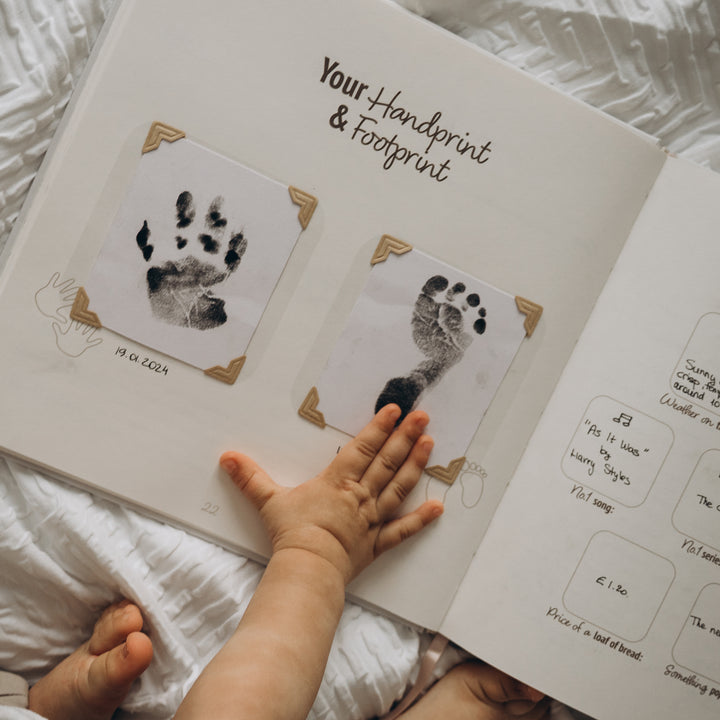 Baby Journal - First Steps Edition