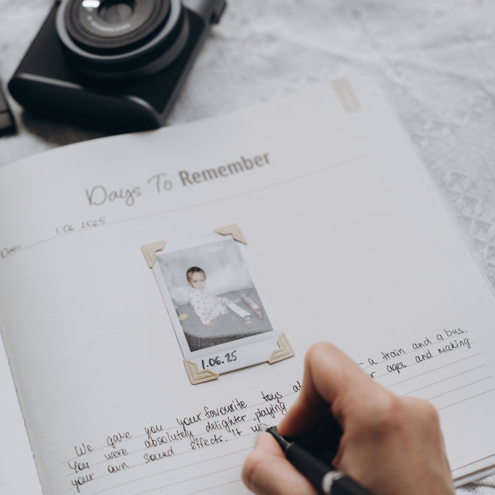 Baby Journal - First Steps Edition