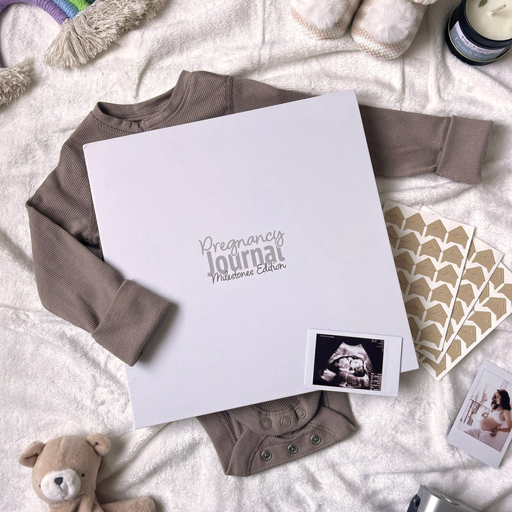 Pregnancy Journal - Milestones Edition